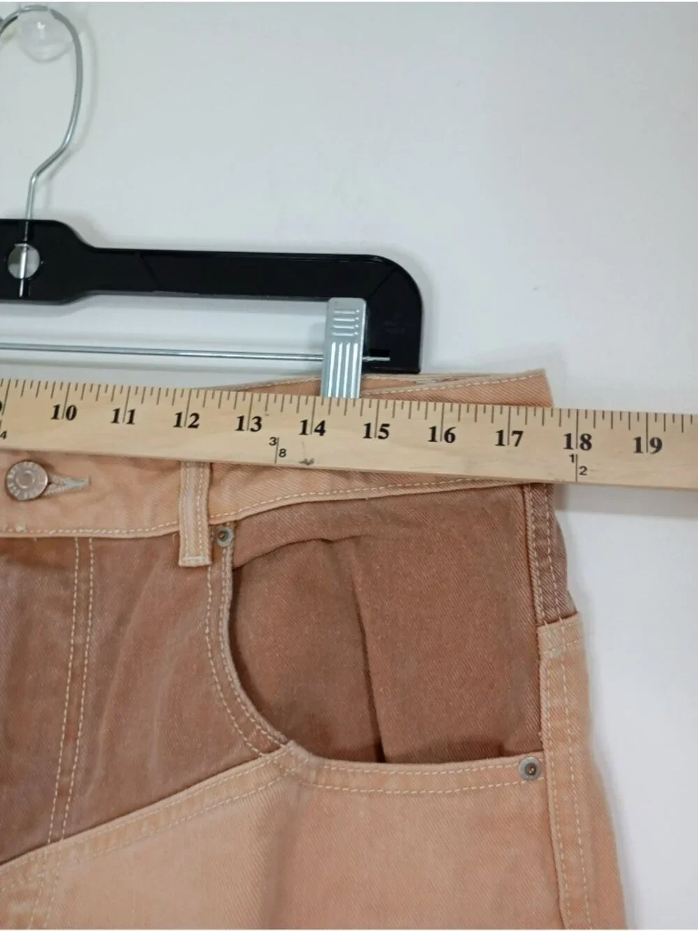 BDG Urban Outfitters Skater Shorts Tan & Brown Colorblock Frayed Hem Size 31